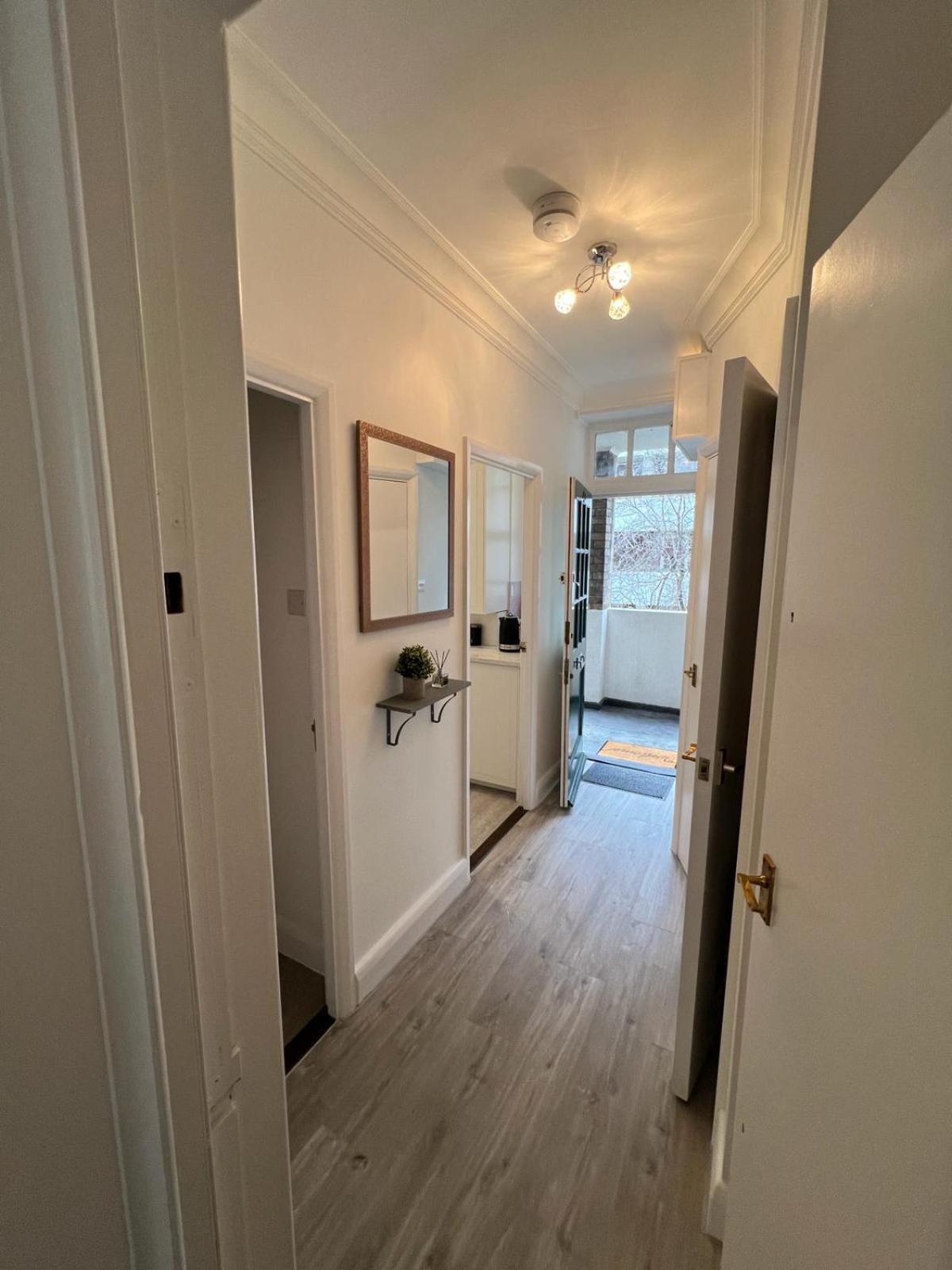 1 Bed Apartment - Centrally Located In The Heart Of Westminster لندن المظهر الخارجي الصورة